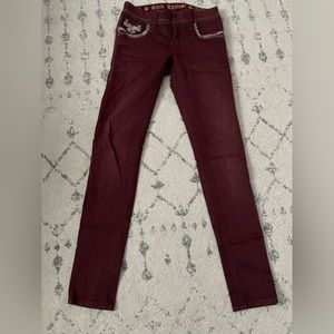 Rock Revival. Size 25.